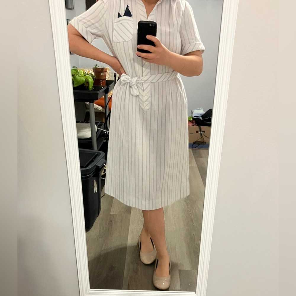 Vintage linen-blend day dress